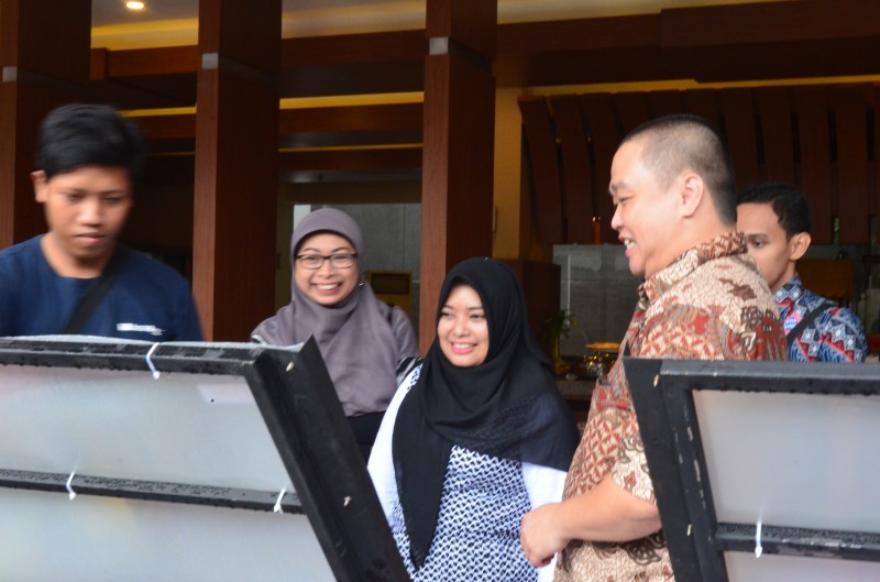 Launching “GLASS FUSION”  VKOOL Melati Yogyakarta