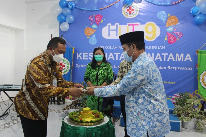 SMK Kesehatan Binatama Yogyakarta Rayakan Ulang Tahun Ke-9