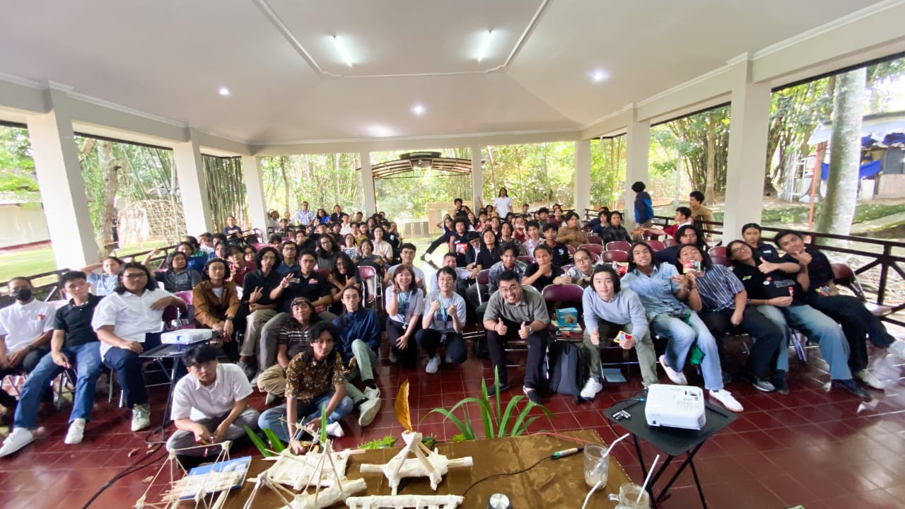 UKDW dan SMA Kolese De Britto Siapkan Panitia MPLS  Tangguh dan Kolaboratif Lewat Workshop Inspiratif