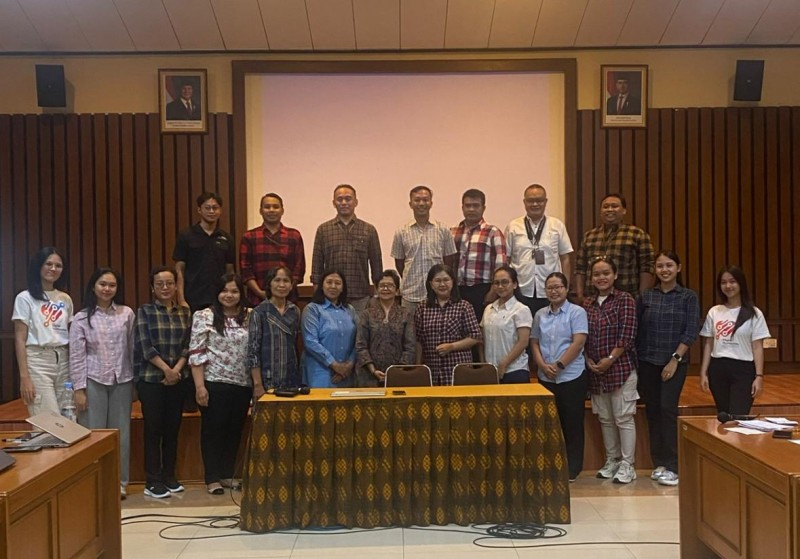 UKDW Wujudkan Kolaborasi Pendidikan Lewat Dukungan Rapat Kerja SMP Bopkri 1 Yogyakarta