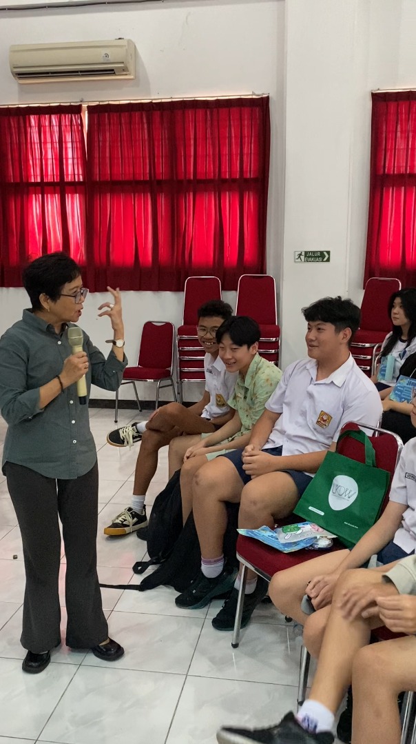 Dari SMA Menuju Dunia Nyata: UKDW Dampingi Siswa  Menyusun Masa Depan