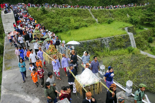 Kenduri Pohon Bentuk Ekspresi Budaya Warga Lereng Merapi