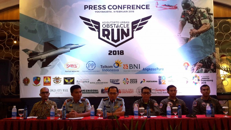 Lanud Adisutjipto Laksanakan International Obstacle Run