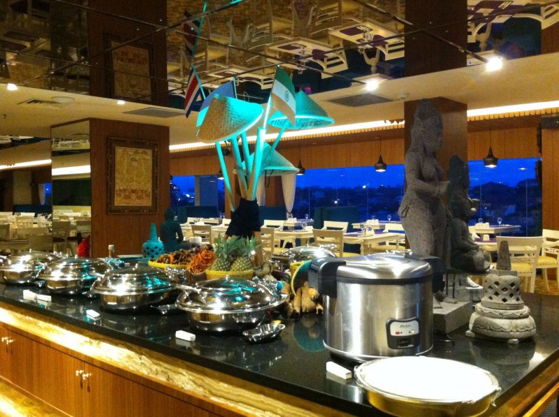 Grand Mercure dan ibis Yogyakarta Adi Sucipto  Mempromosikan Asian Food Festival