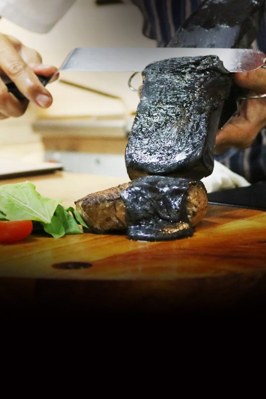 Sensasi Wagyu Black Charcoal Cheese Hadir di Yogyakarta