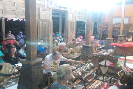 Mahirnya Pemain Gamelan Berasal Dari London Inggris
