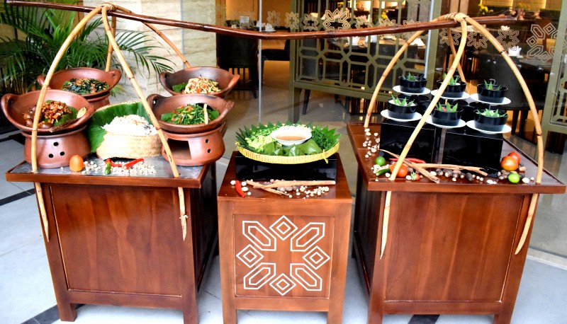 Grand Ambarrukmo Yogyakarta Sajikan Buffet Dinner Bertema nDeso 