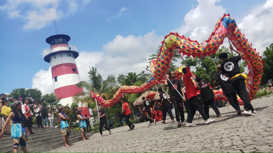 Pertunjukkan “Barongsai vs Bajak Laut” lengkapi liburan Imlek di Jogja Bay Waterpark