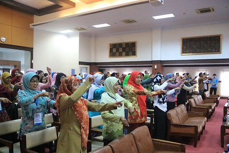Tingkatkan Kualitas Pendidikan LAZIS PLN Latih 100 Guru Honorer