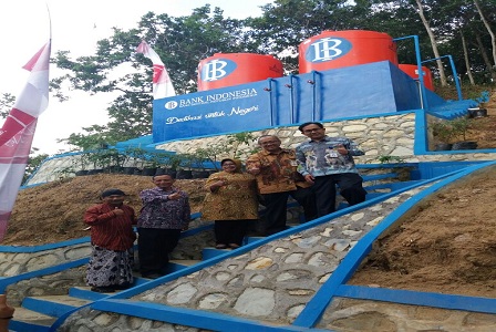 Bank Indonesia Serahkan Bantuan Sumur Bor Dan Air Bersih Bagi Warga Gunung Kidul