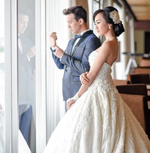 Royal_Ambarrukmo_-_Wedding_Couple_by_Bondan_Photoworks.jpg