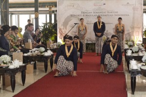 Royal_Ambarrukmo_Yogyakarta_-_Peringatan_Hari_Kartini_2018_-_Prosesi_Patehan_Royal_Ambarrukmo.jpg